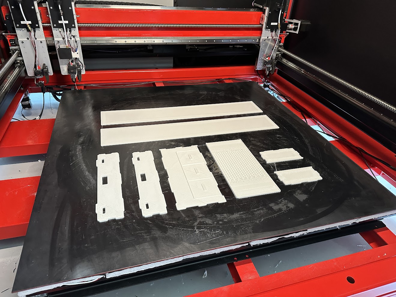 Image of a Virago 1200 printing parts for HU's robot